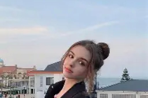 老牌实力派女演员丁嘉丽自曝年轻时沉迷真实坦荡圈粉无数