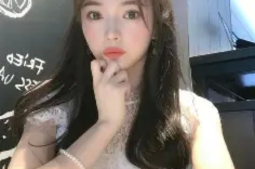 房主任的塌房一场人设露馅
